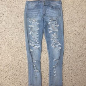 American Eagle distressed jeans